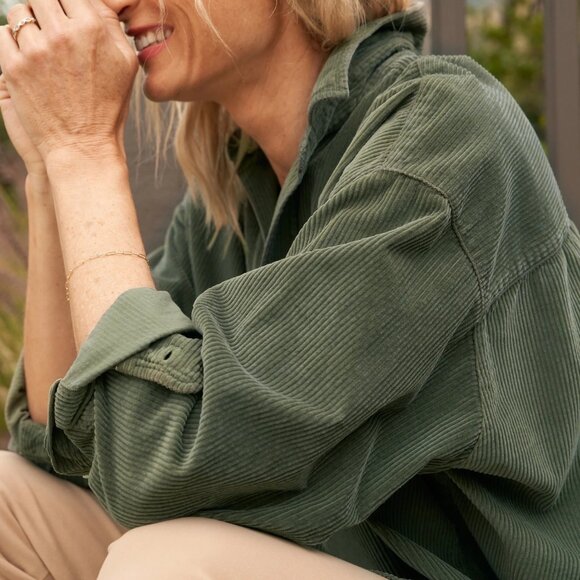 NWOT Frank Eileen SHIRLEY Oversized Shirt in Army, Italian Corduroy Size S - Picture 7 of 7